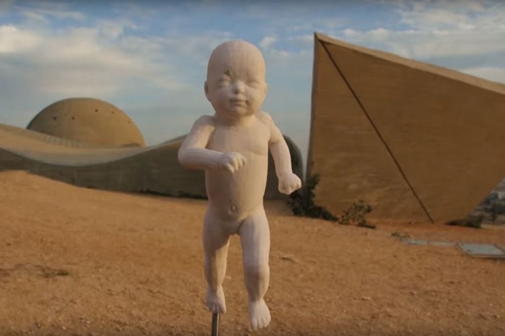 3D beba trkač za samo nekoliko minuta obišla je čitav svet (VIDEO)