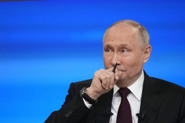 NAKON ŠOJGUA, JOŠ JEDAN ČOVEK OSTAO BEZ FUNKCIJE: Putin nastavlja čistku u vladi Rusije - PAZITE SAMO O KOME JE REČ