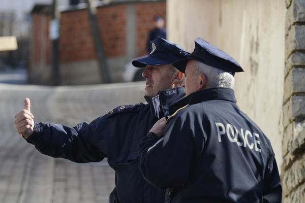 SUSPENDOVAN POLICAJAC KOJI JE RANIO MILANA JOVANOVIĆA: Policija Kosova priznala da je njihov službenik PUCAO